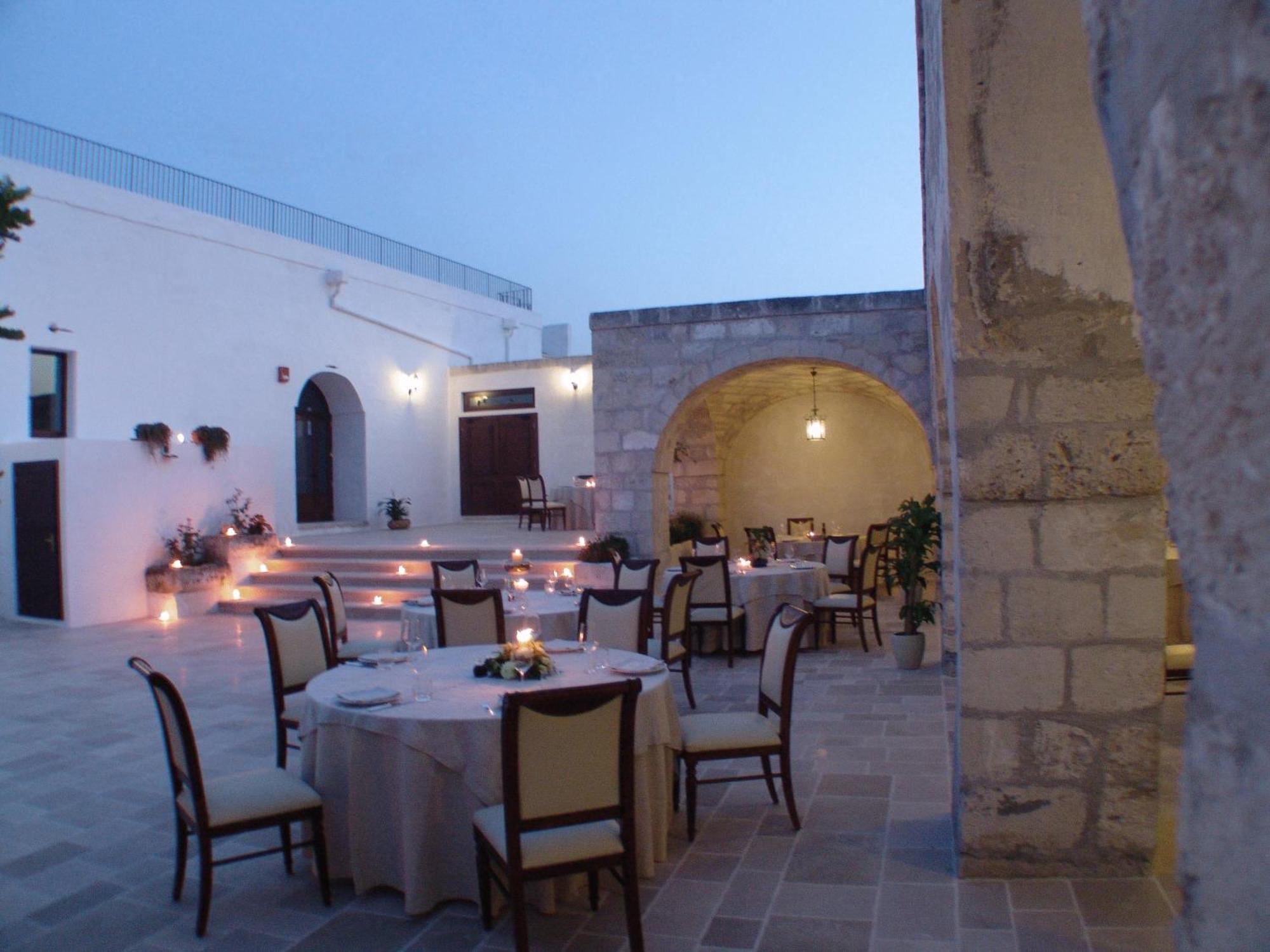 Hotel Masseria Fortificata Donnaloia Monopoli Exterior photo