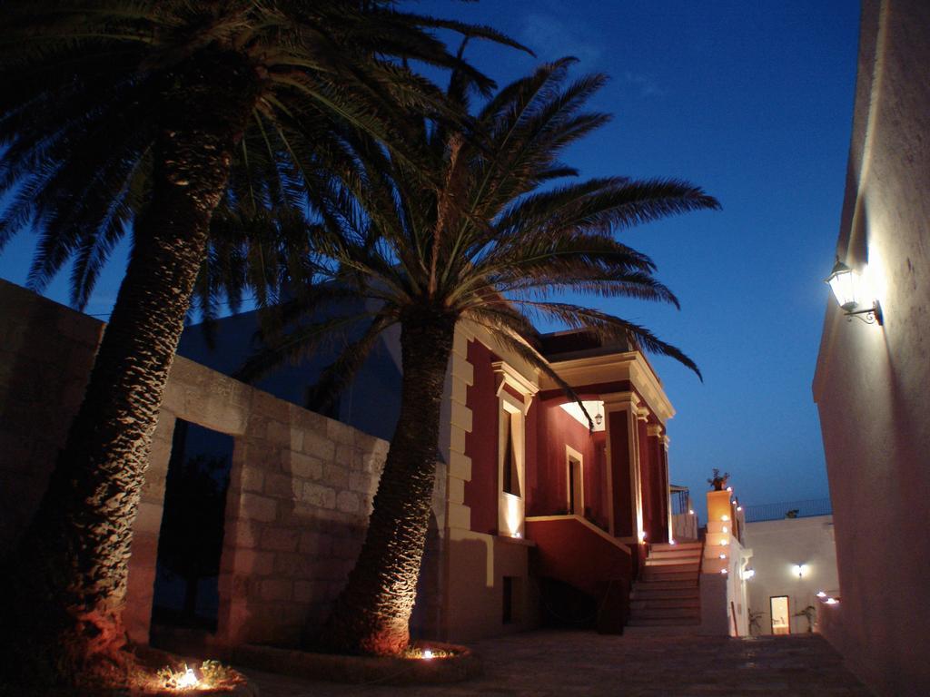 Hotel Masseria Fortificata Donnaloia Monopoli Exterior photo